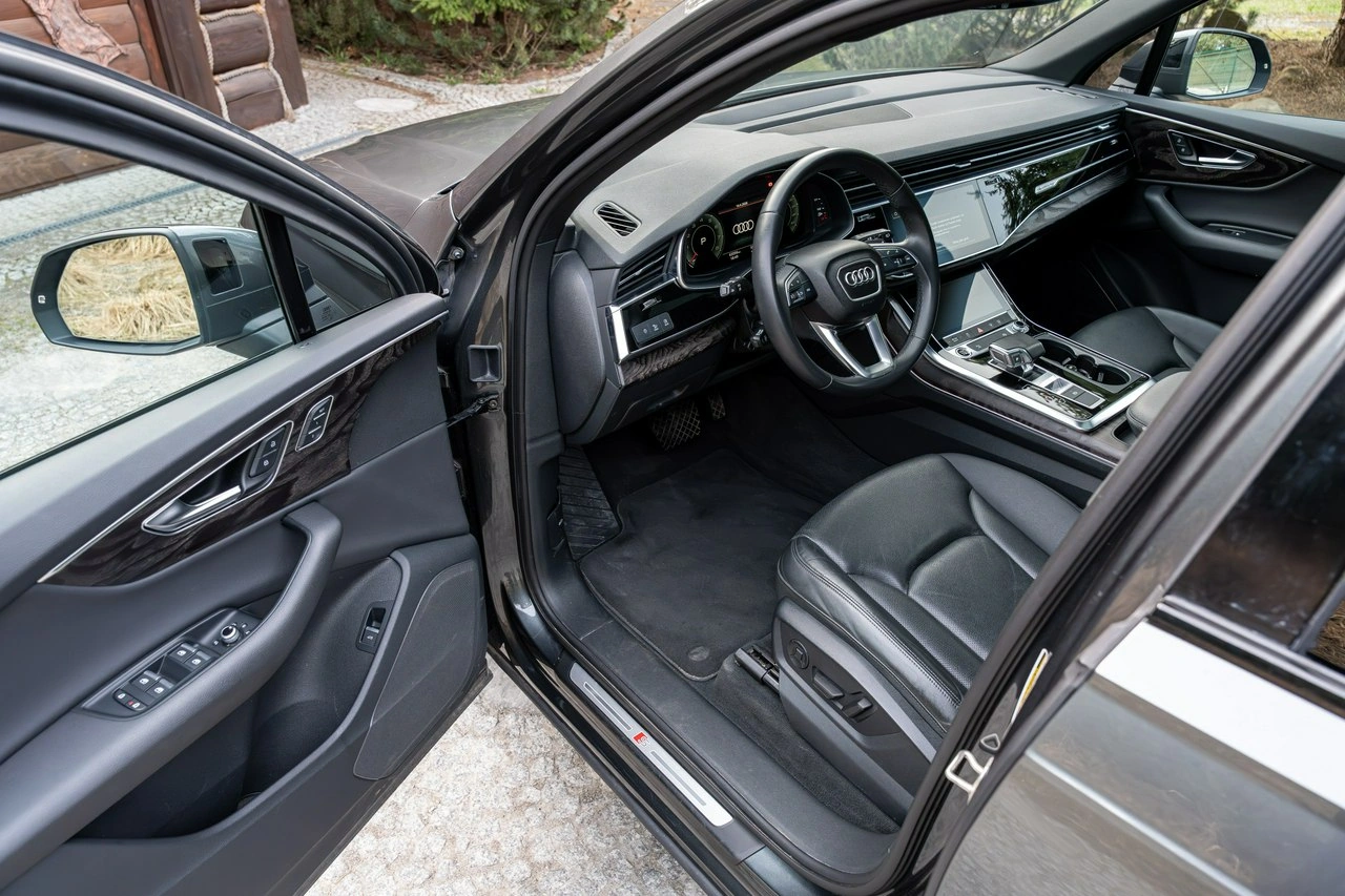 Audi Q7 - Zdjęcie 34