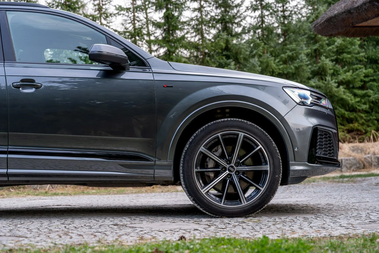 Audi Q7 - Zdjęcie 8