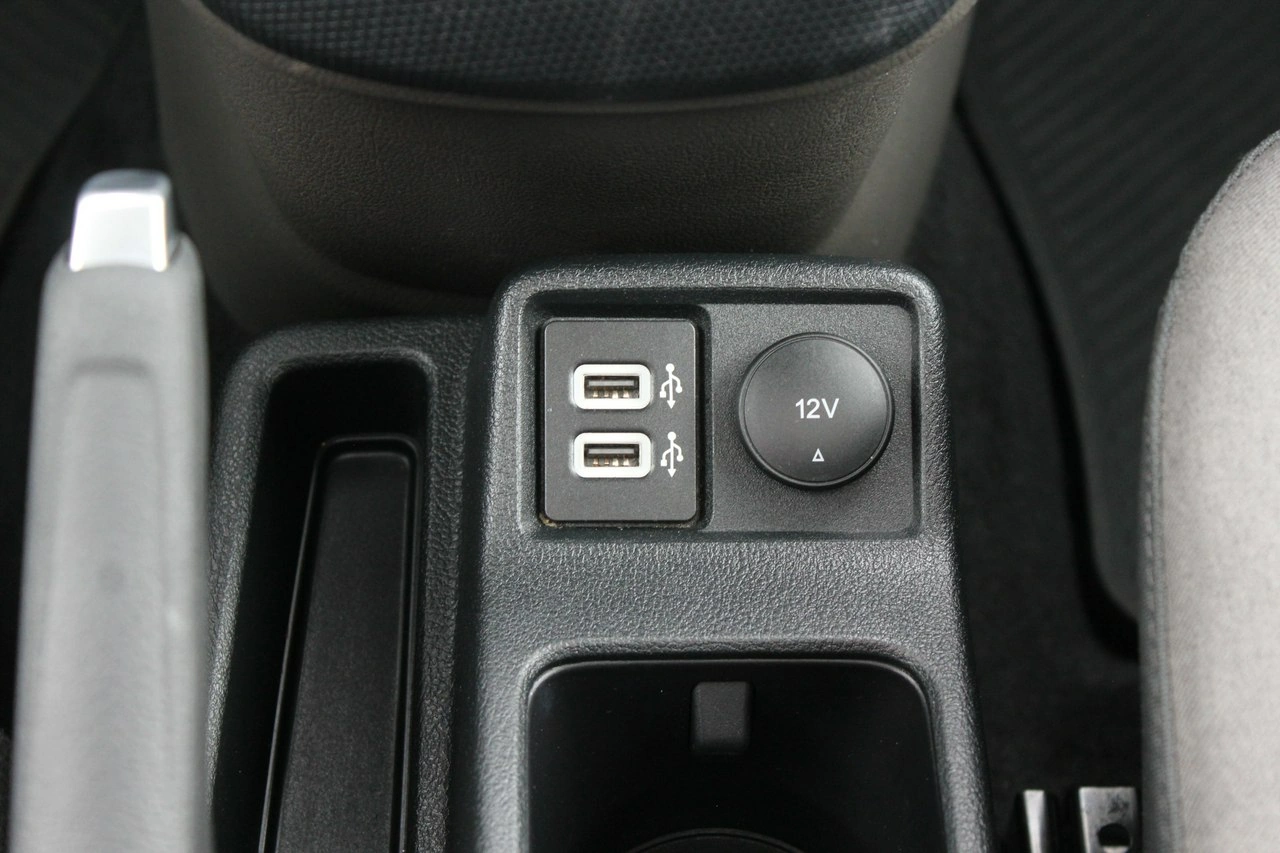 Ford Tourneo Connect - Zdjęcie 19