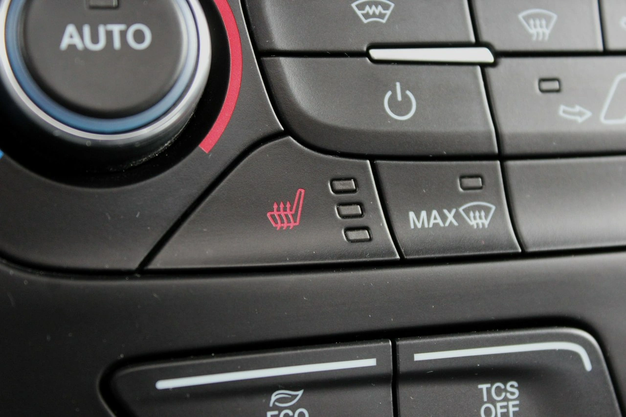 Ford Tourneo Connect - Zdjęcie 22