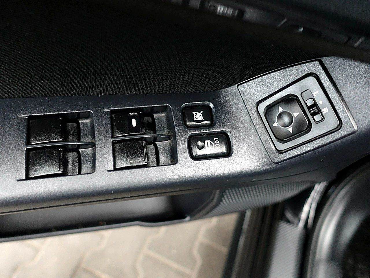 Mitsubishi Lancer - Zdjęcie 17