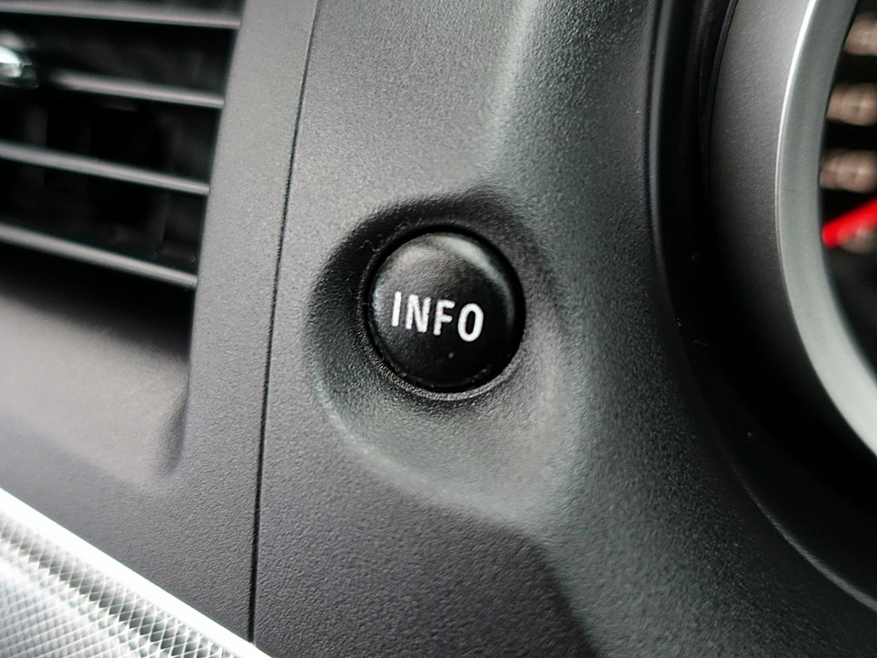 Mitsubishi Lancer - Zdjęcie 19