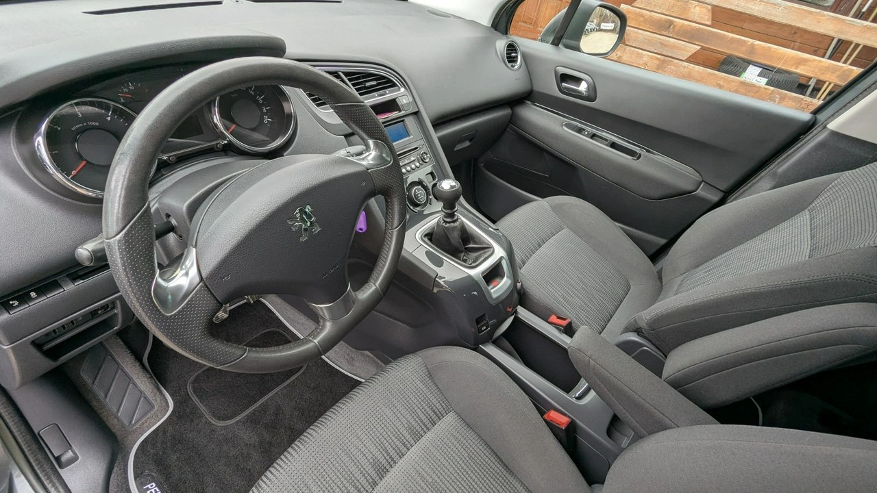 Peugeot 5008 - Zdjęcie 13