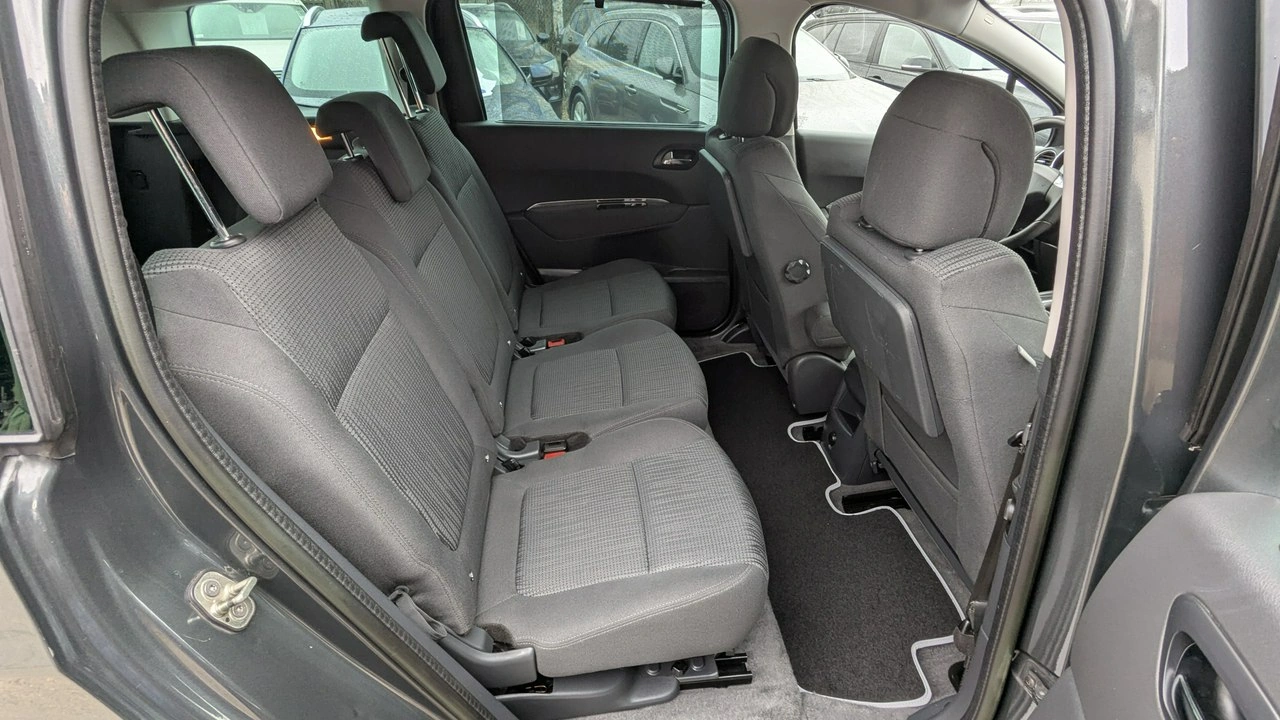 Peugeot 5008 - Zdjęcie 16