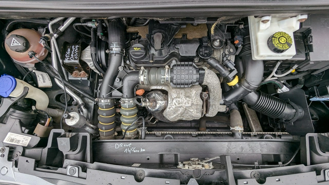 Peugeot 5008 - Zdjęcie 34