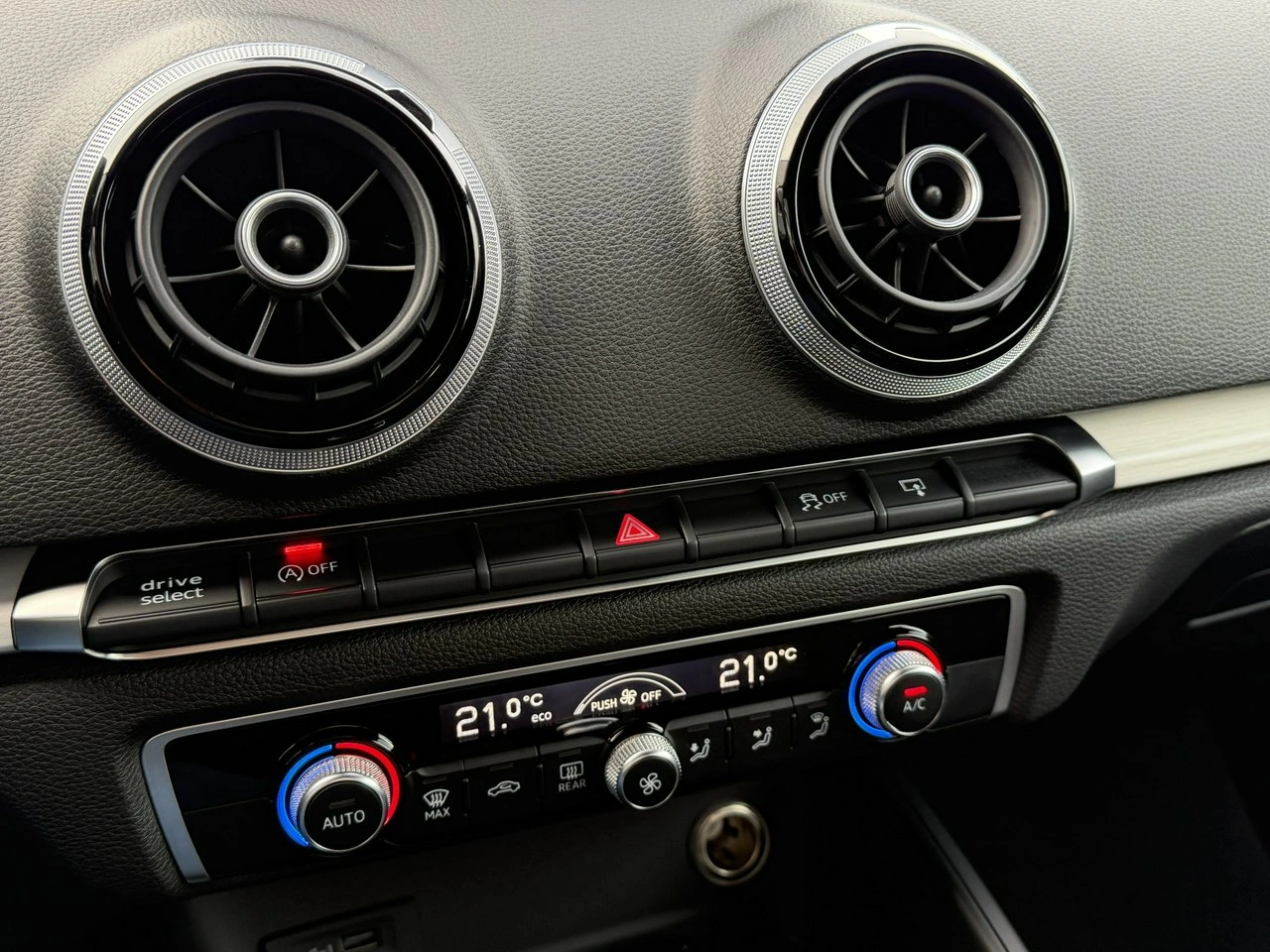 Audi A3 - Zdjęcie 27