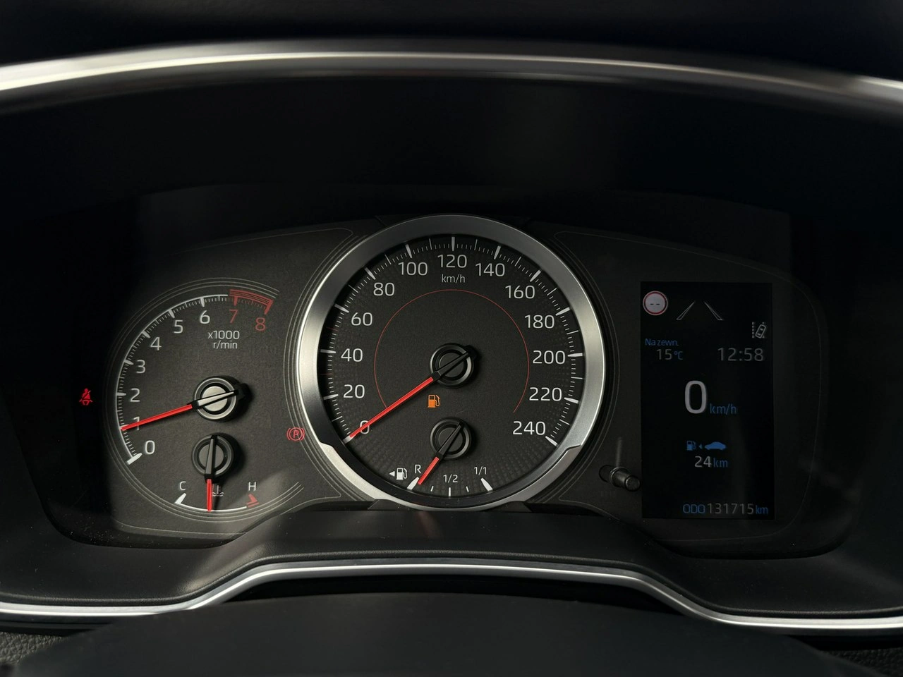 Toyota Corolla - Zdjęcie 19