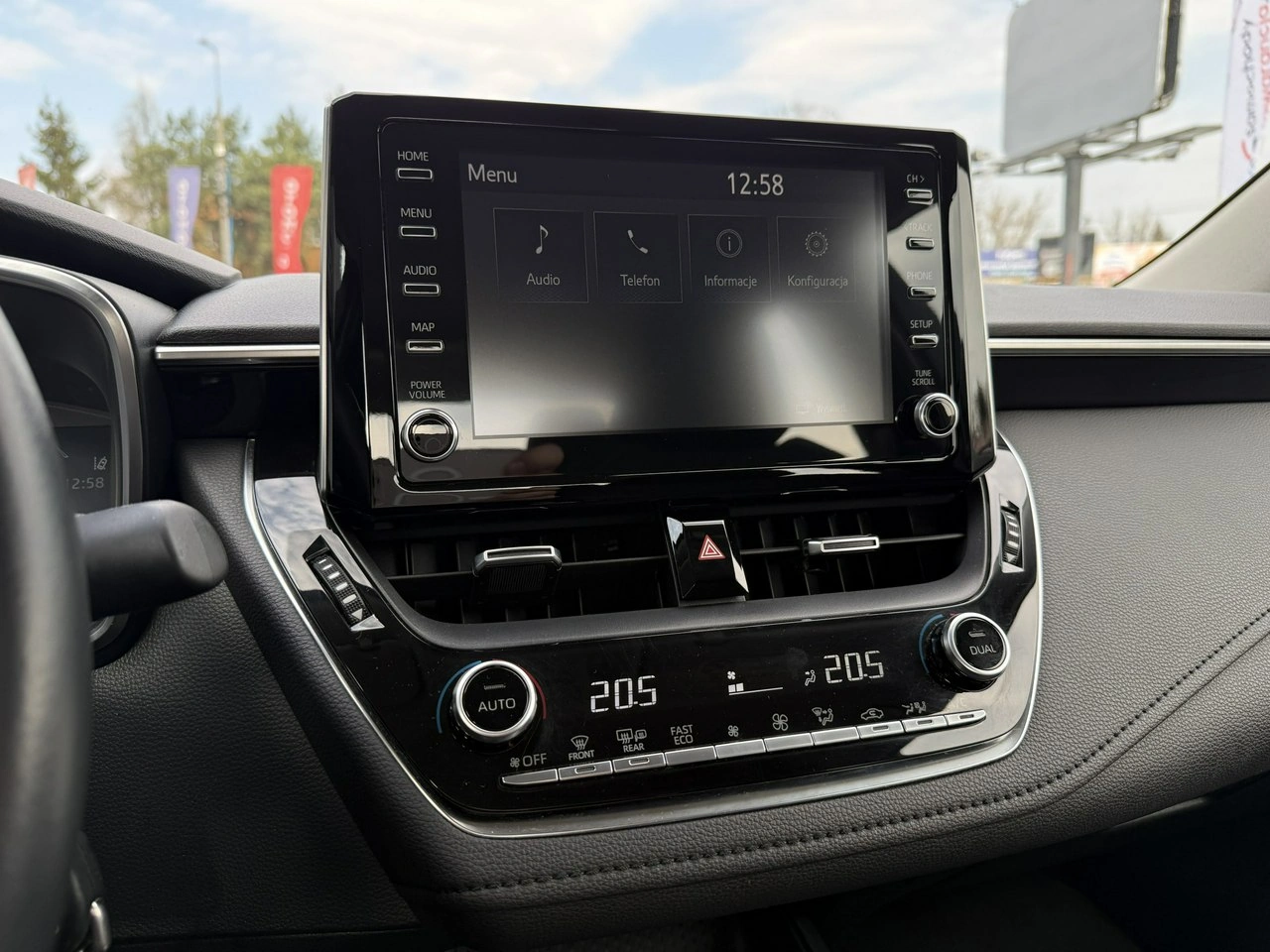 Toyota Corolla - Zdjęcie 20