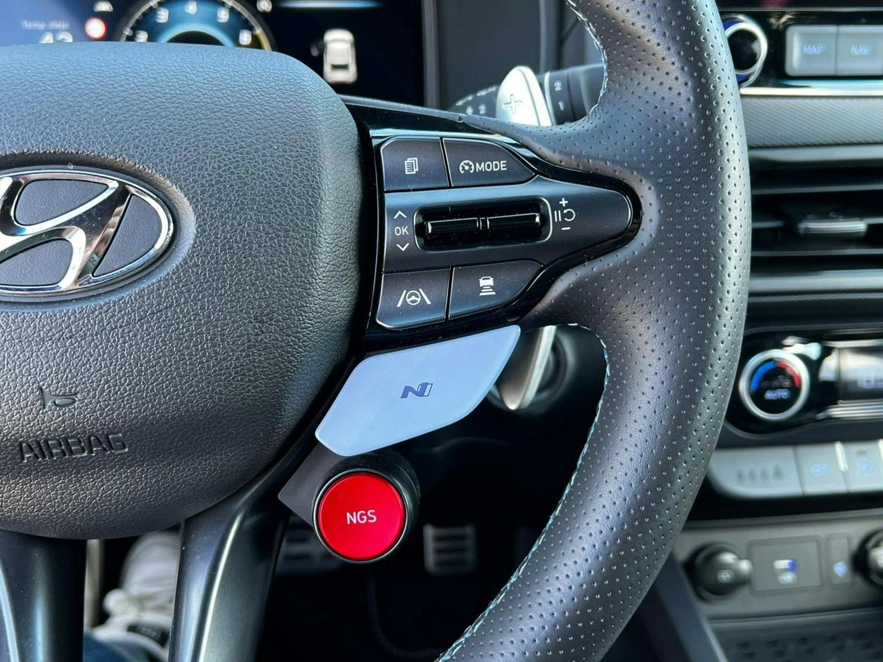 Hyundai Kona - Zdjęcie 9