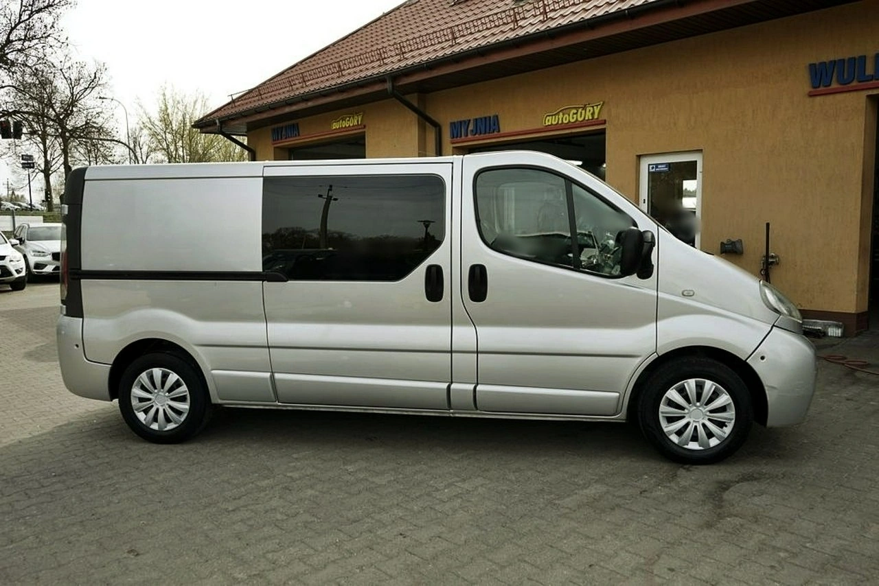 Opel Vivaro - Zdjęcie 9