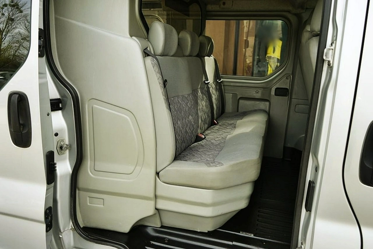 Opel Vivaro - Zdjęcie 16