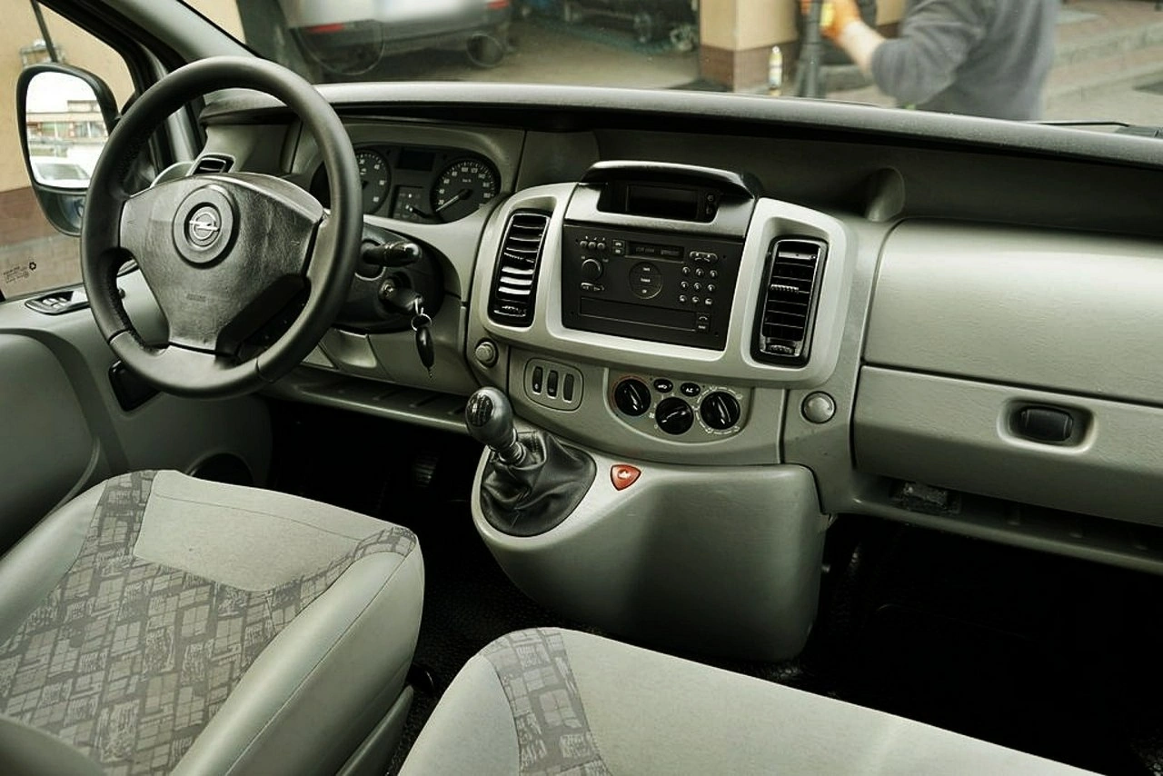 Opel Vivaro - Zdjęcie 19