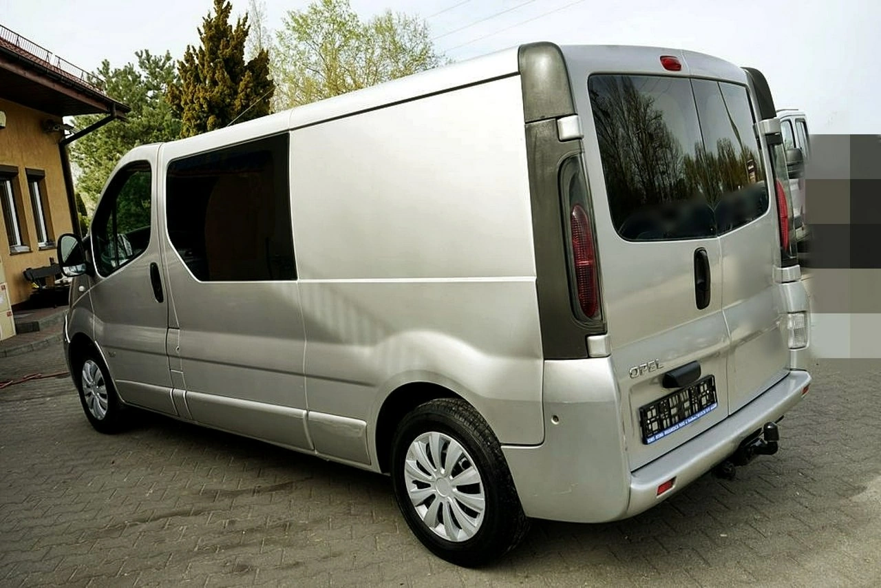 Opel Vivaro - Zdjęcie 2