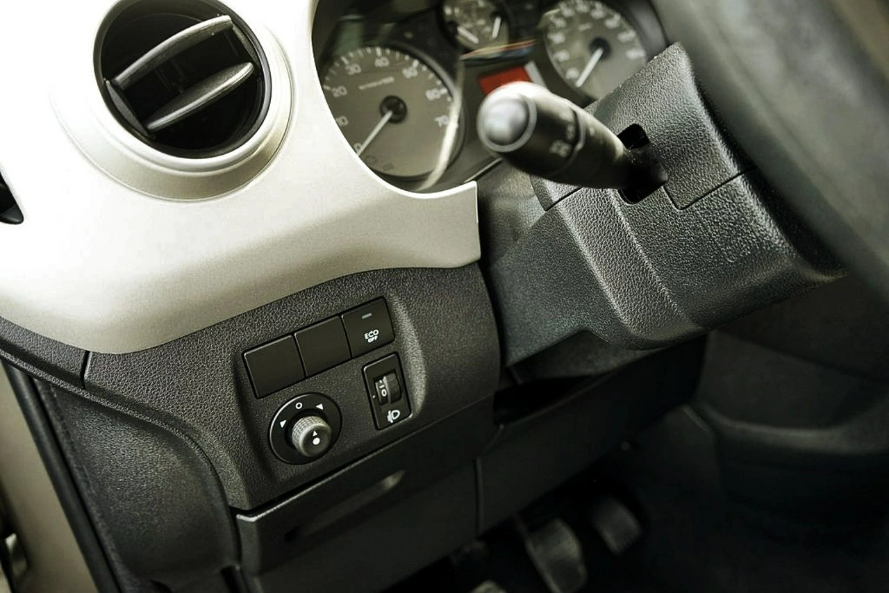 Peugeot Partner - Zdjęcie 17