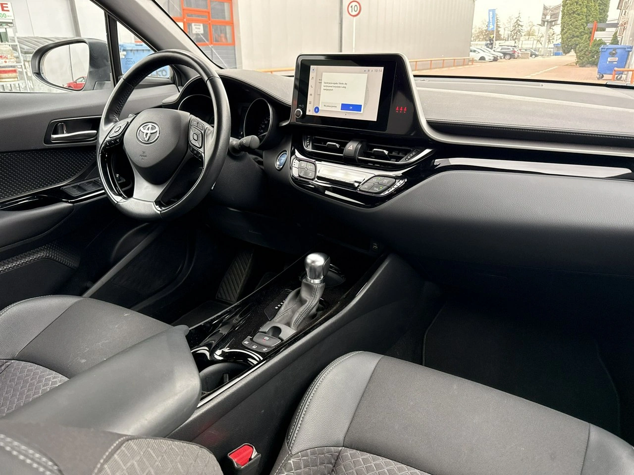 Toyota C-HR - Zdjęcie 20