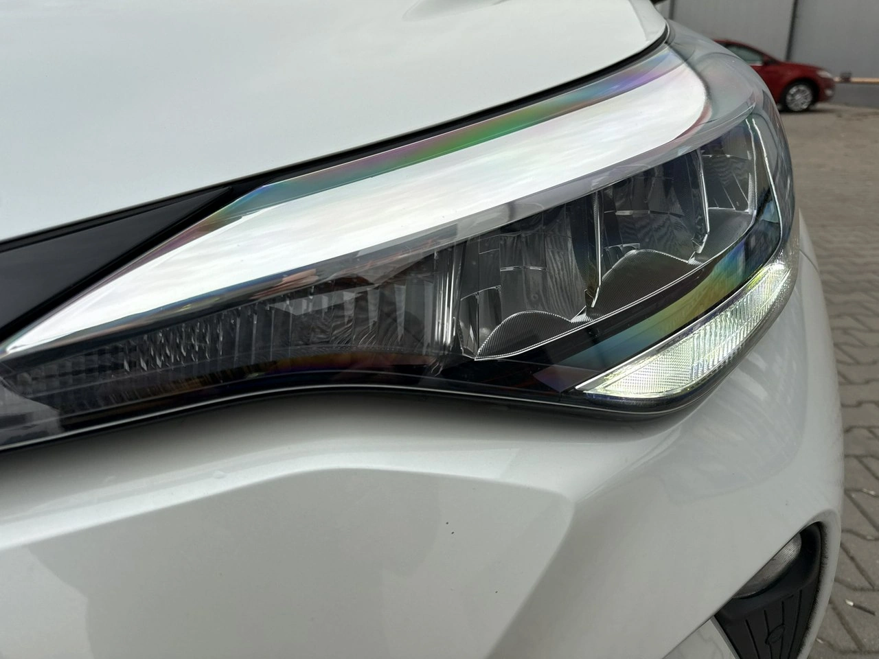 Toyota C-HR - Zdjęcie 8