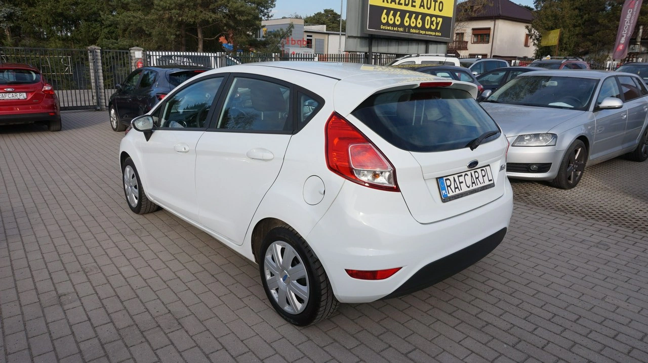 Ford Fiesta - Zdjęcie 6