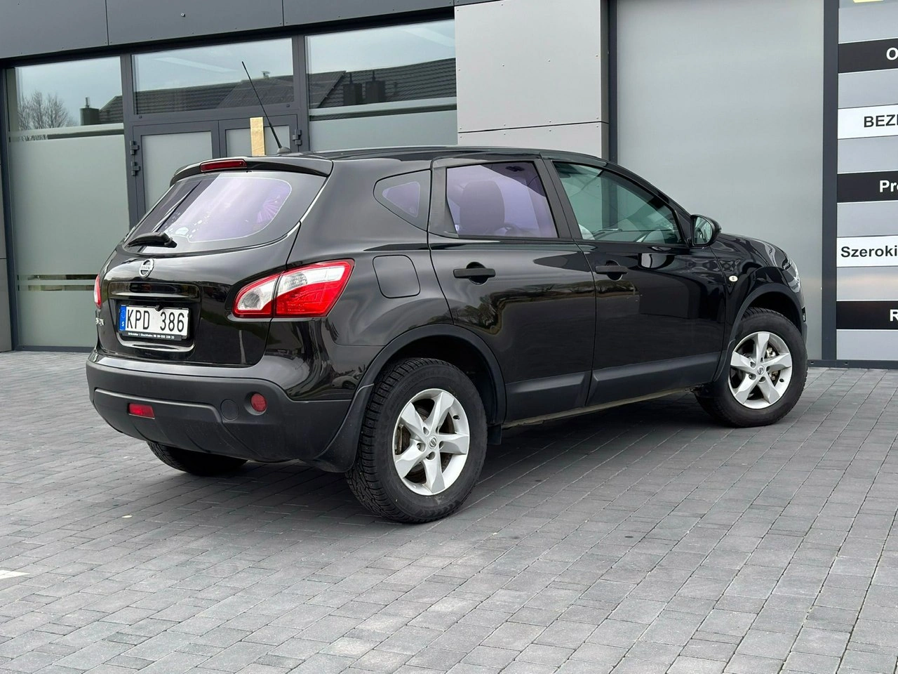 Nissan Qashqai - Zdjęcie 14