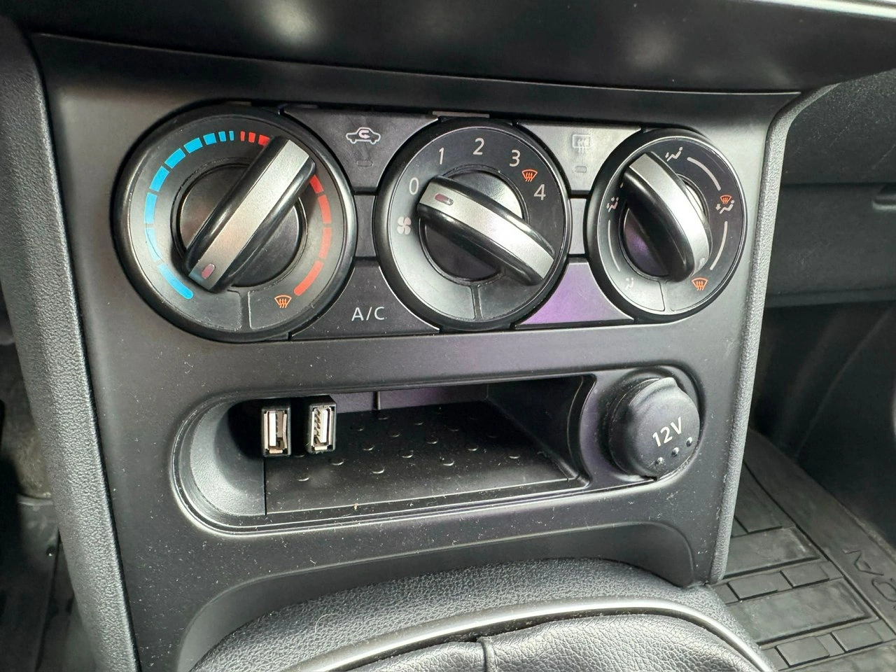 Nissan Qashqai - Zdjęcie 22