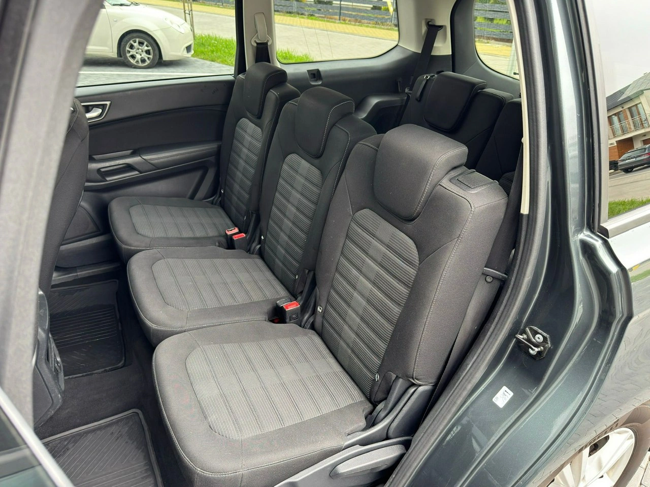 Ford Galaxy - Zdjęcie 20