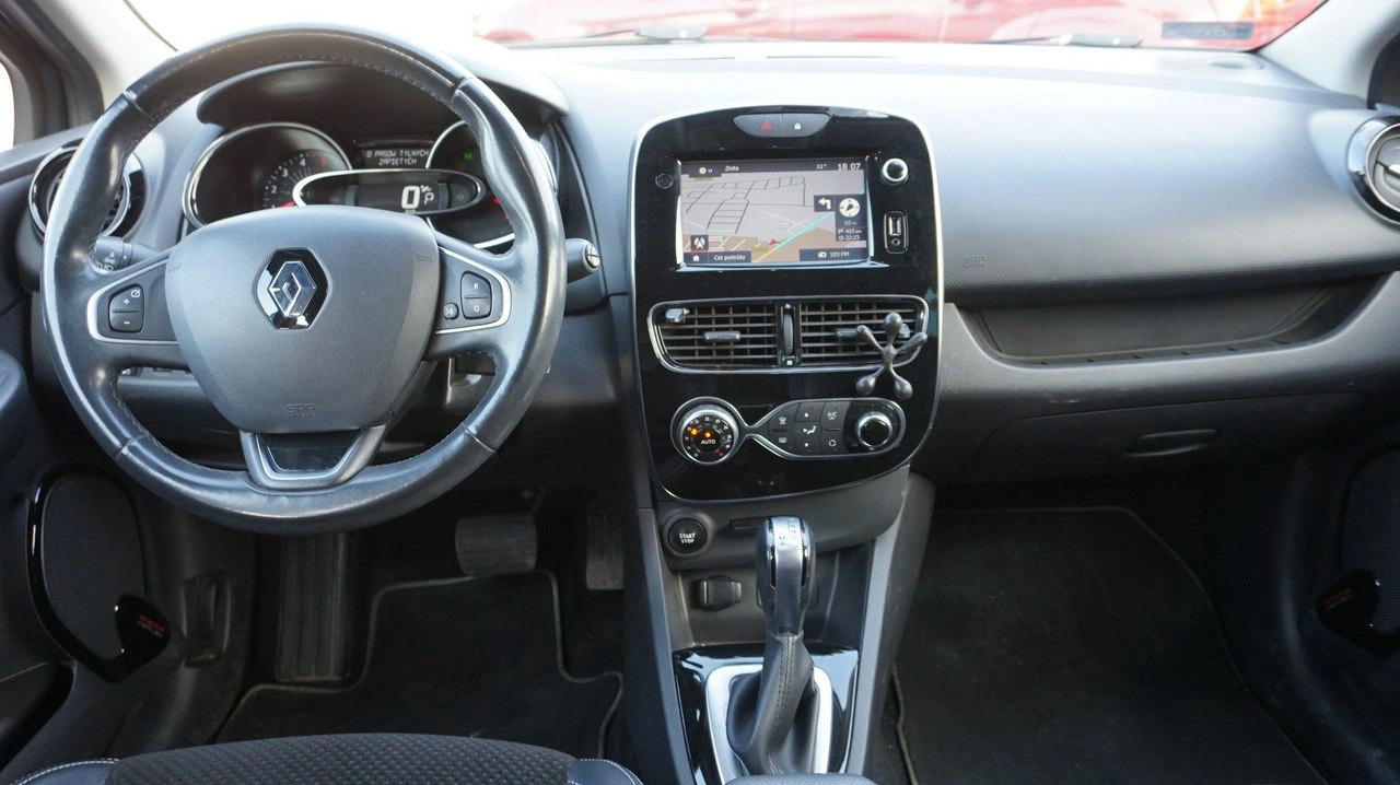 Renault Clio - Zdjęcie 9