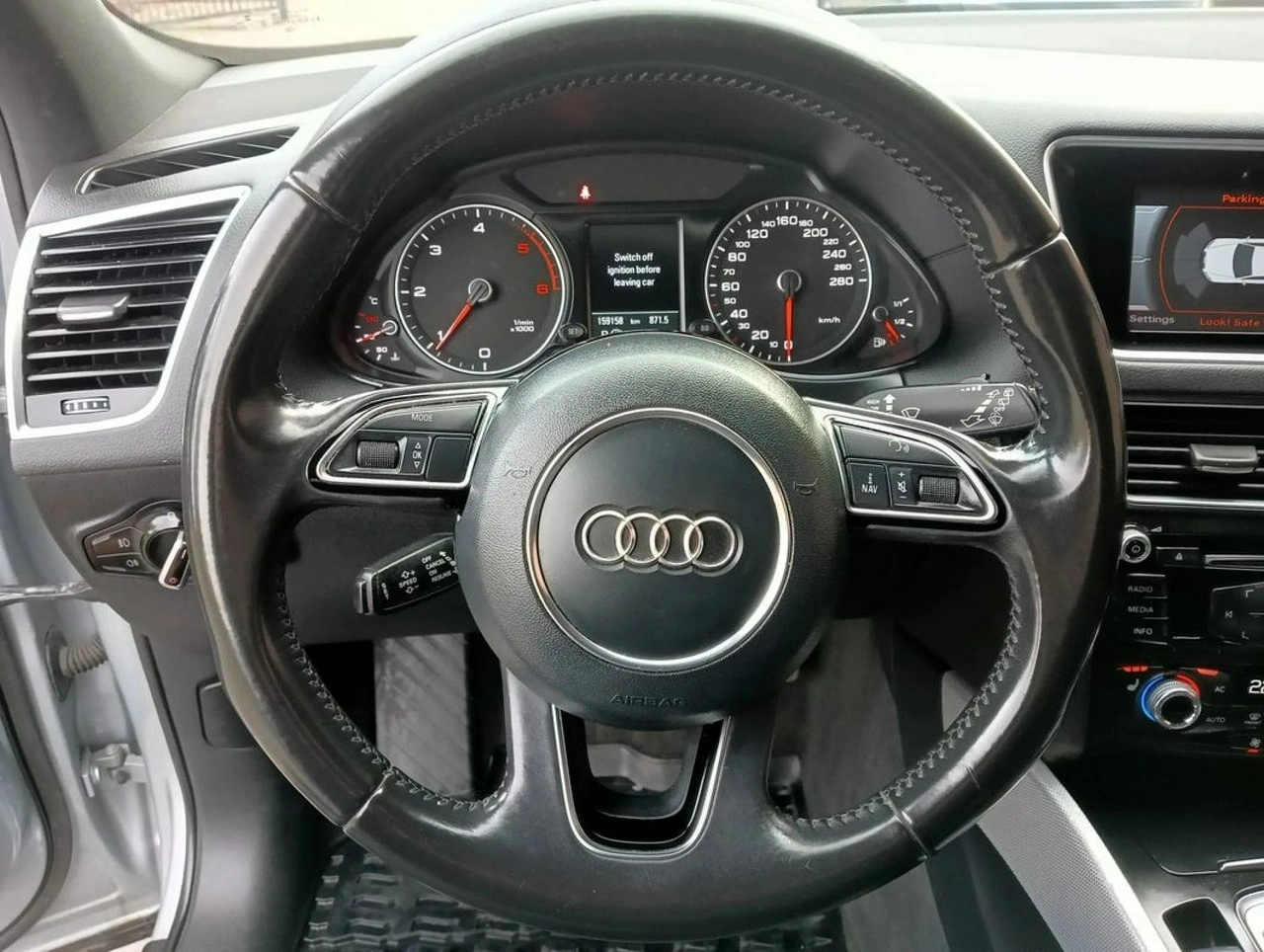 Audi Q5 - Zdjęcie 9