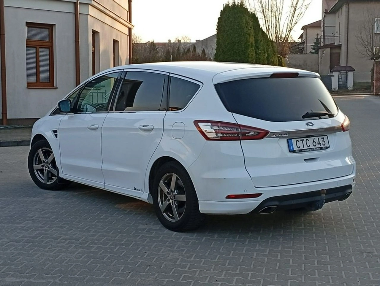 Ford S-Max - Zdjęcie 10