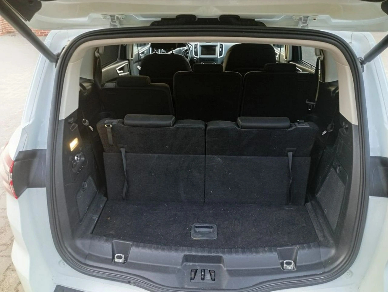 Ford S-Max - Zdjęcie 19