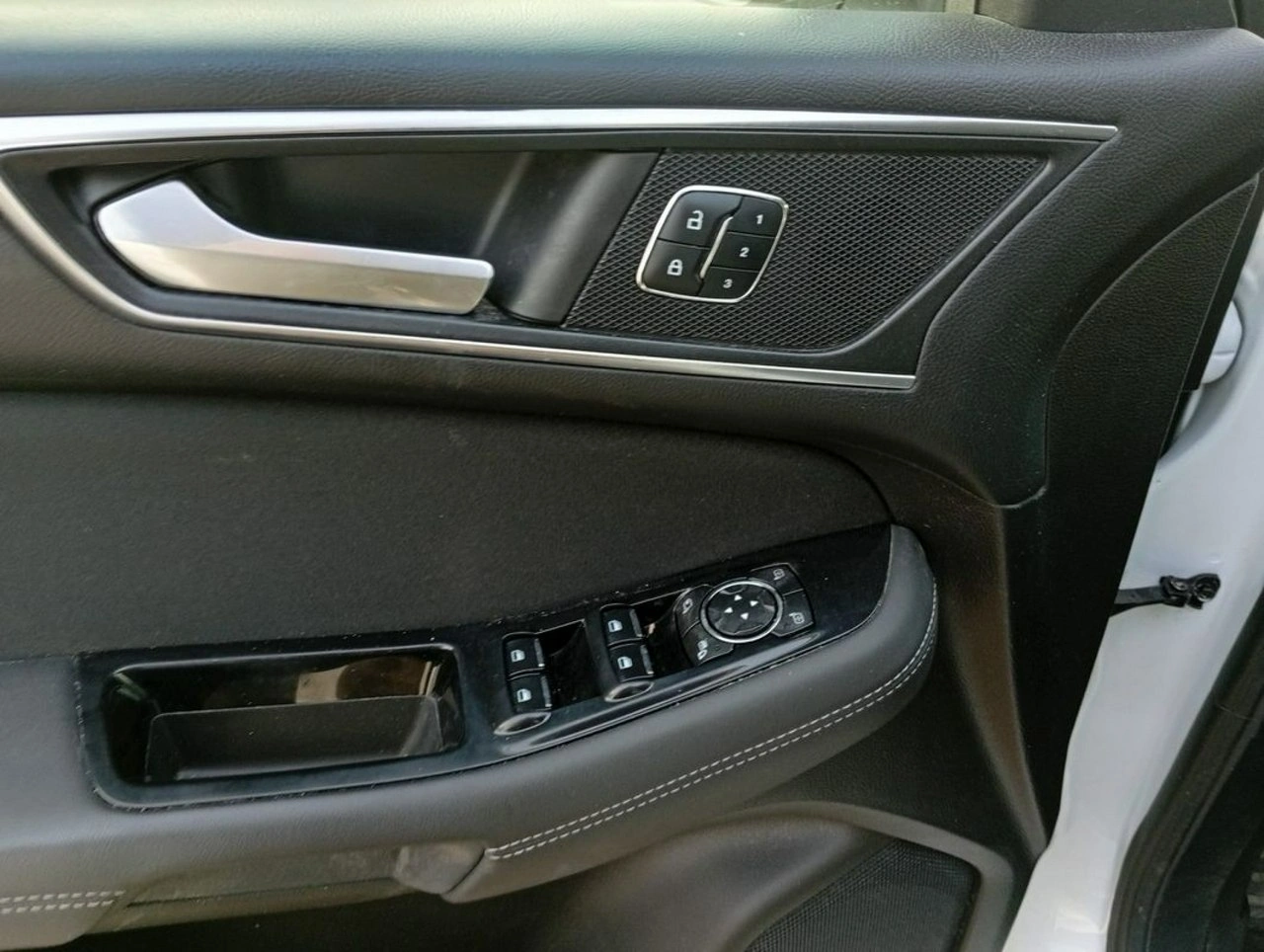 Ford S-Max - Zdjęcie 26