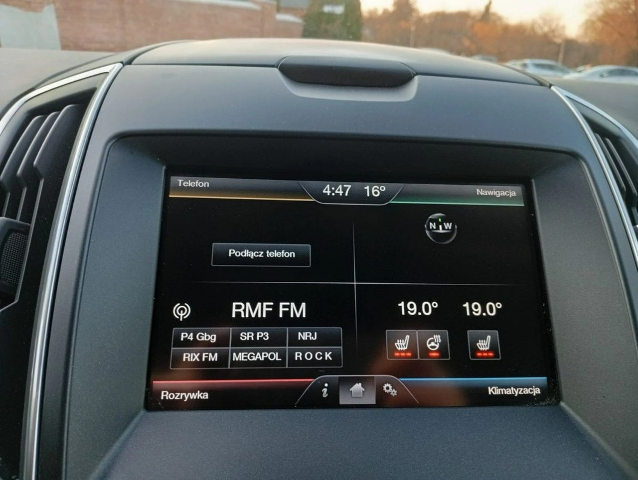 Ford S-Max - Zdjęcie 27