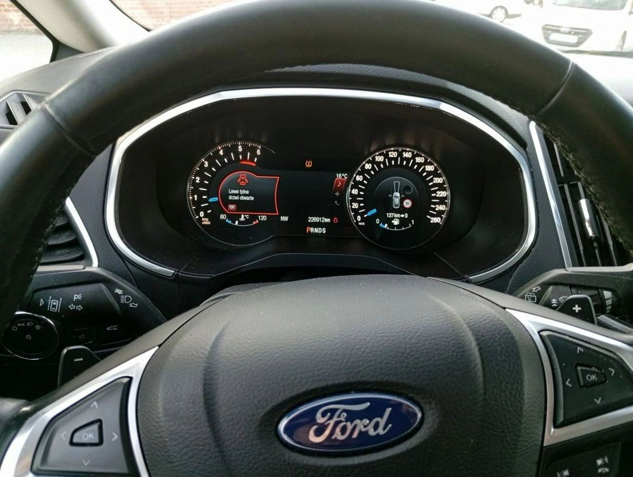 Ford S-Max - Zdjęcie 29