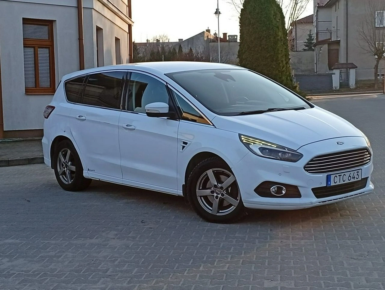 Ford S-Max - Zdjęcie 7