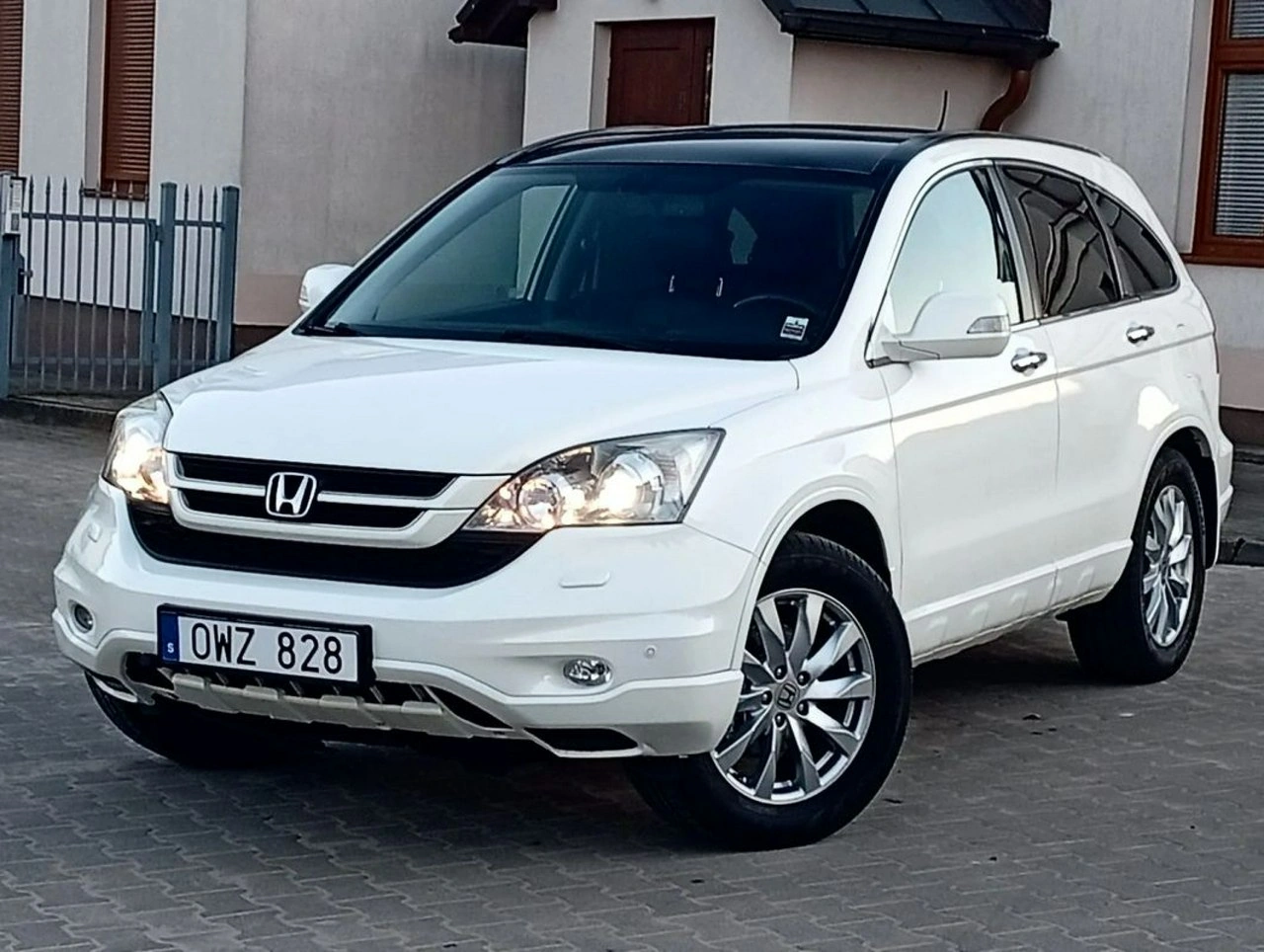 Honda CR-V - Główne zdjęcie