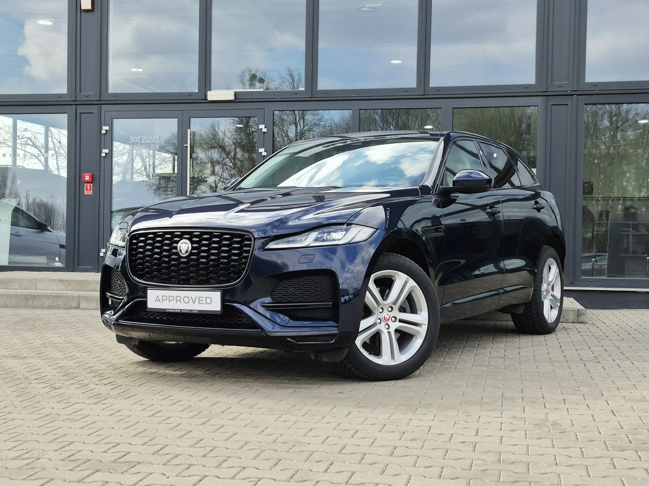 Jaguar F-Pace - Zdjęcie 1