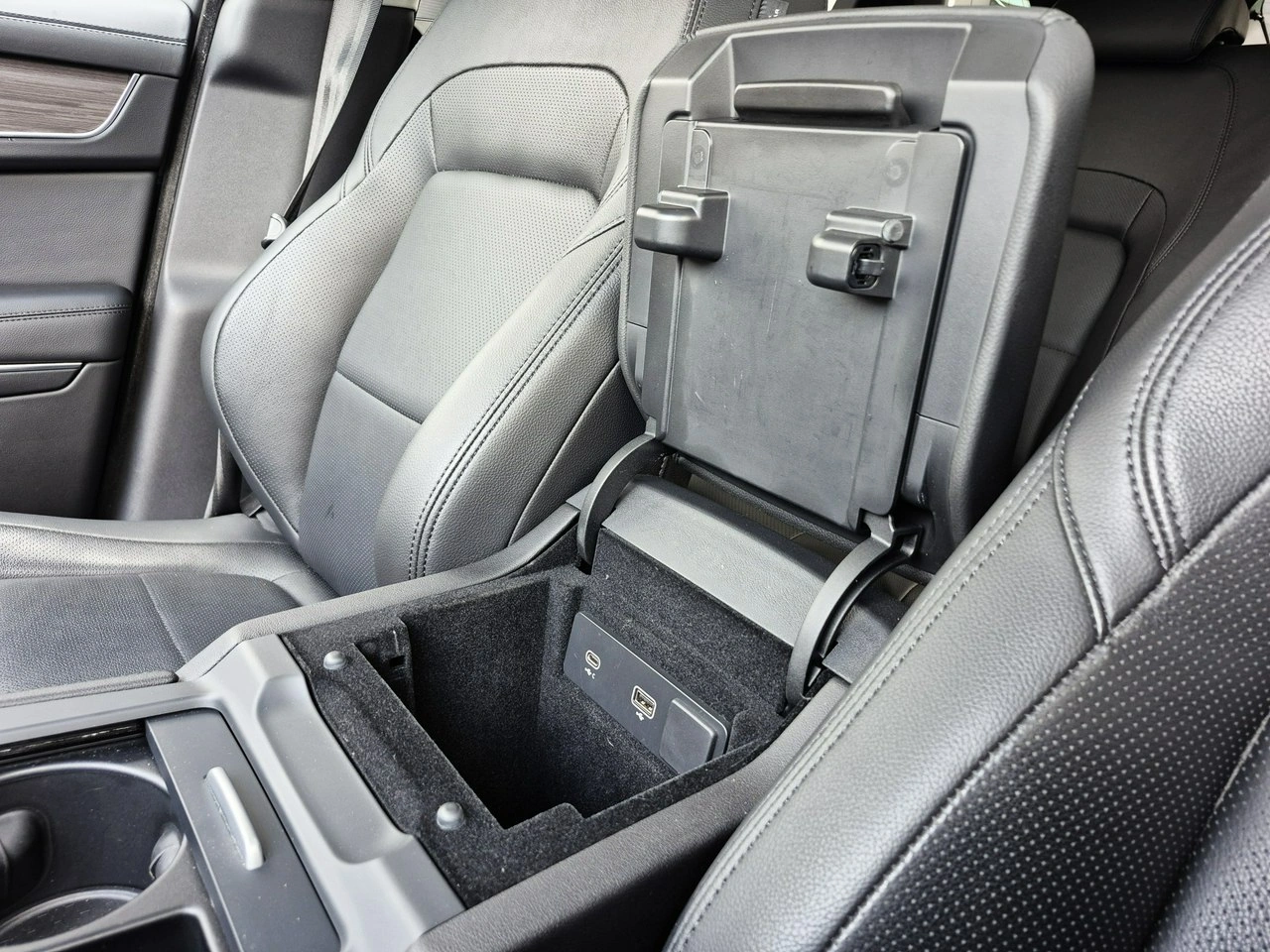 Jaguar F-Pace - Zdjęcie 39