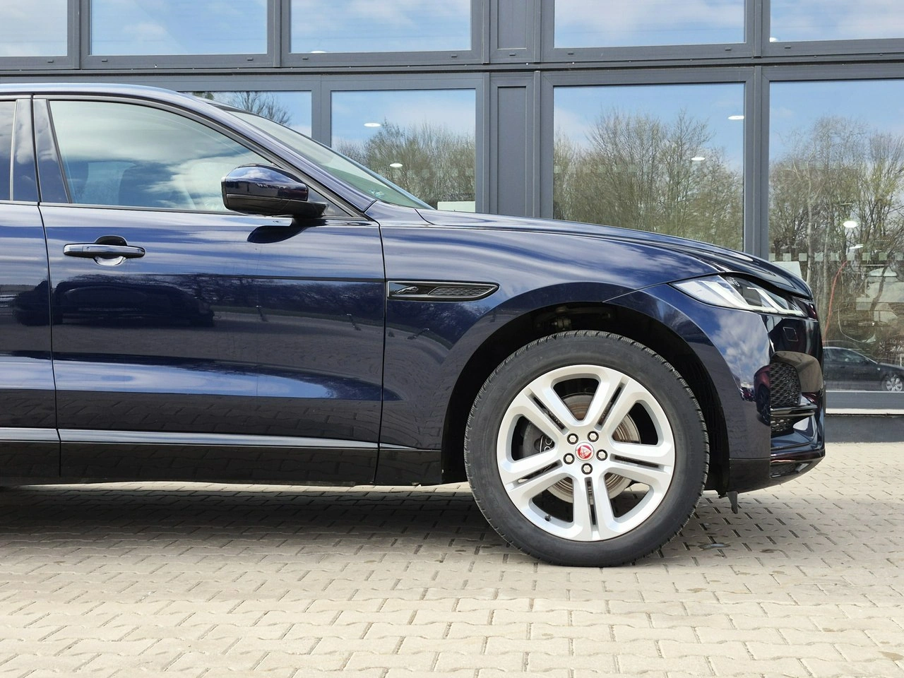 Jaguar F-Pace - Zdjęcie 7