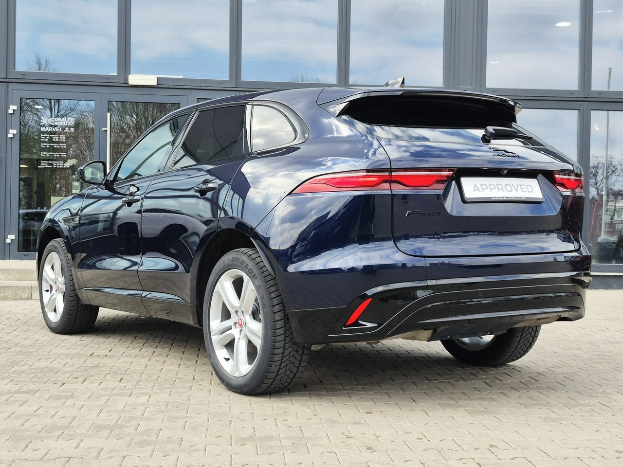 Jaguar F-Pace - Zdjęcie 8
