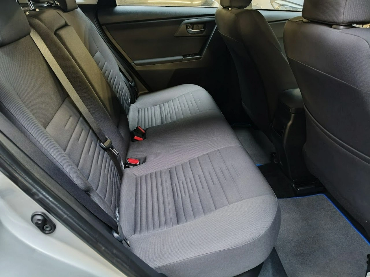 Toyota Auris - Zdjęcie 15