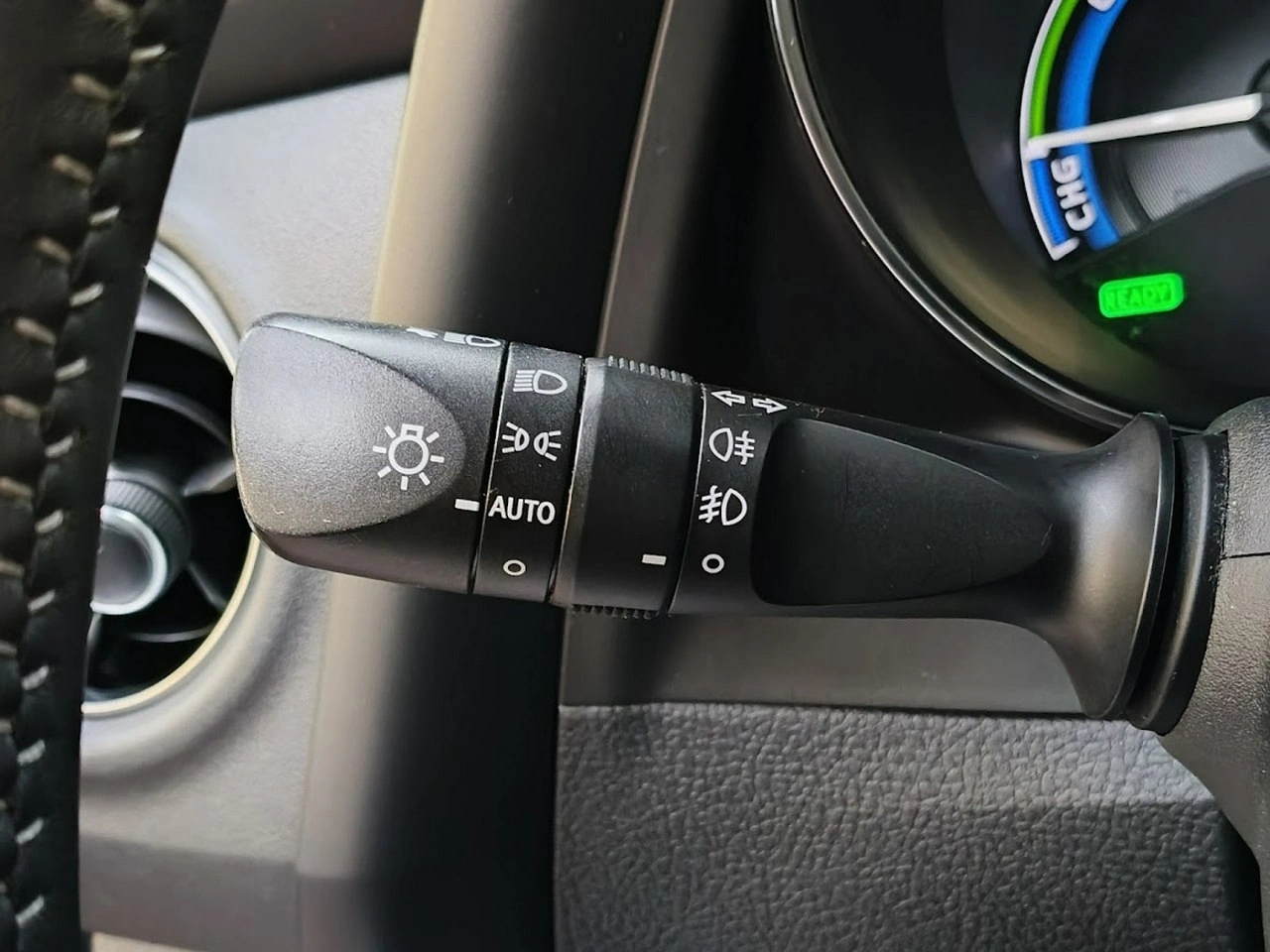 Toyota Auris - Zdjęcie 19