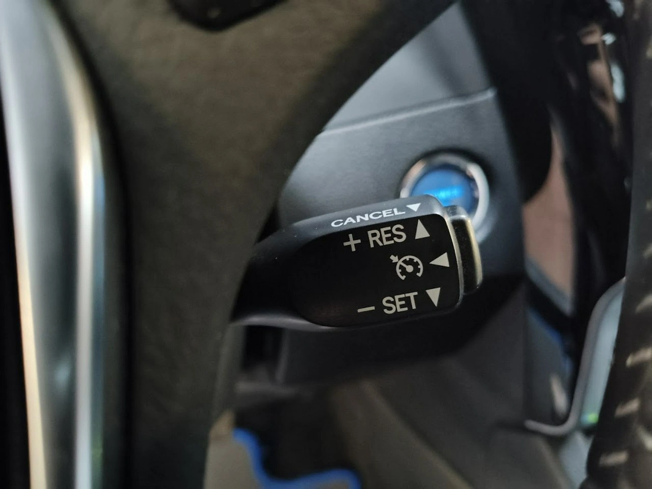 Toyota Auris - Zdjęcie 24