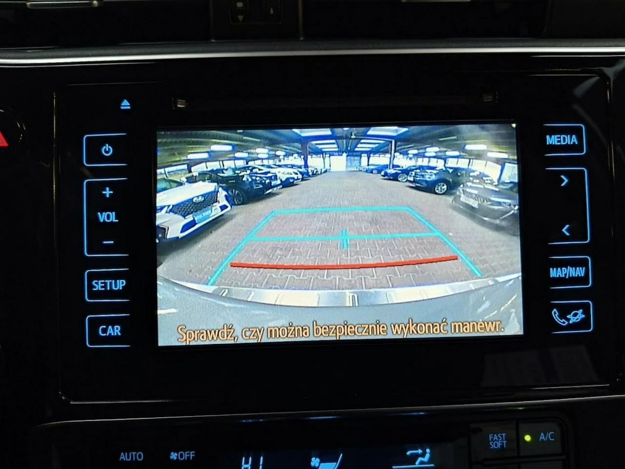 Toyota Auris - Zdjęcie 27