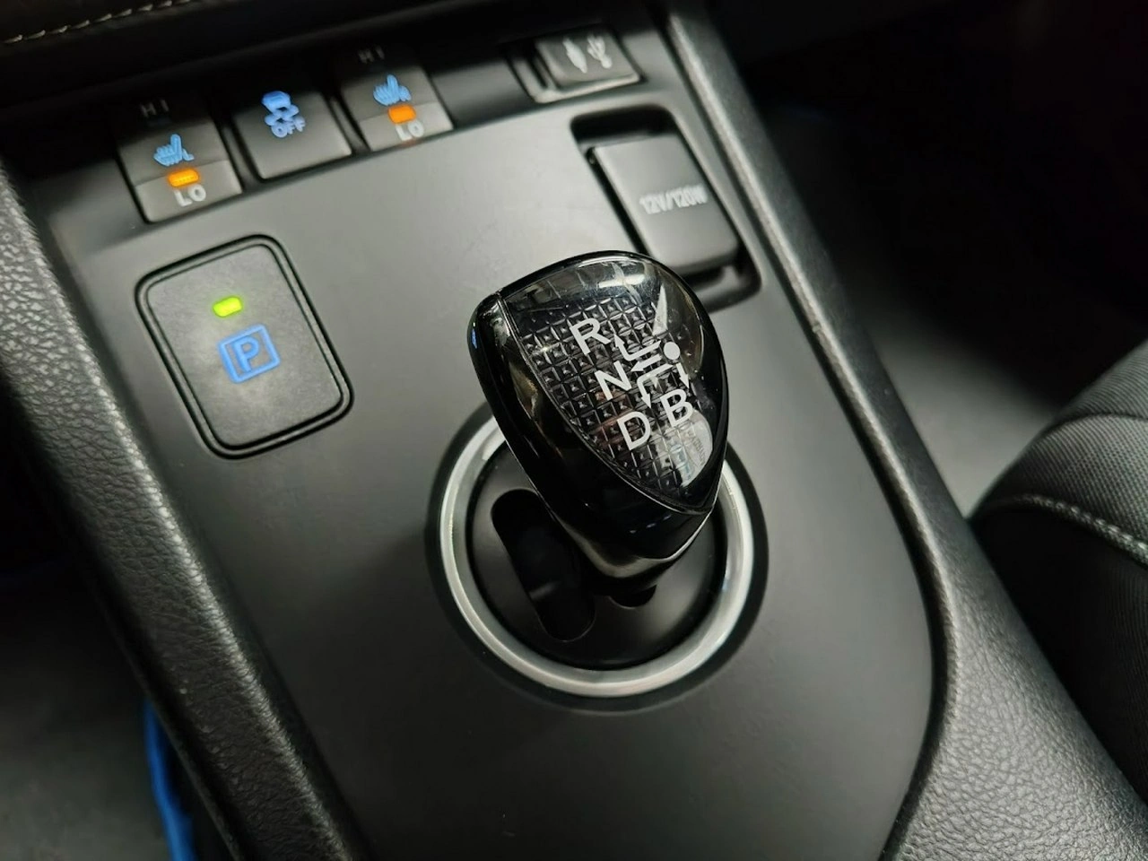 Toyota Auris - Zdjęcie 30