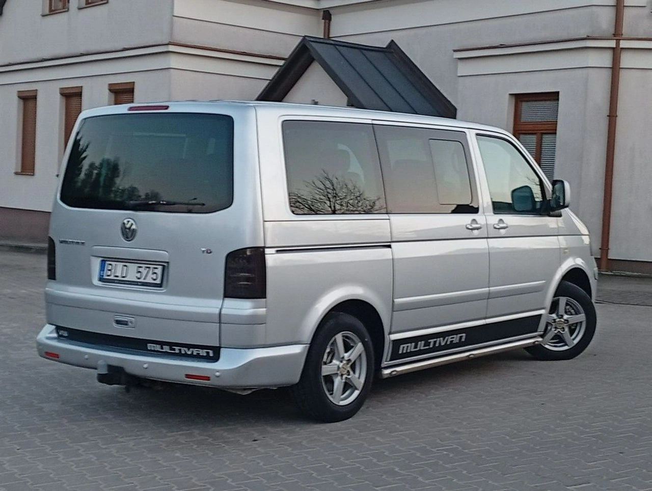 Volkswagen Multivan - Zdjęcie 14