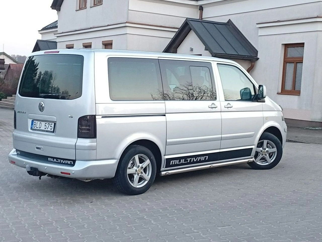 Volkswagen Multivan - Zdjęcie 16