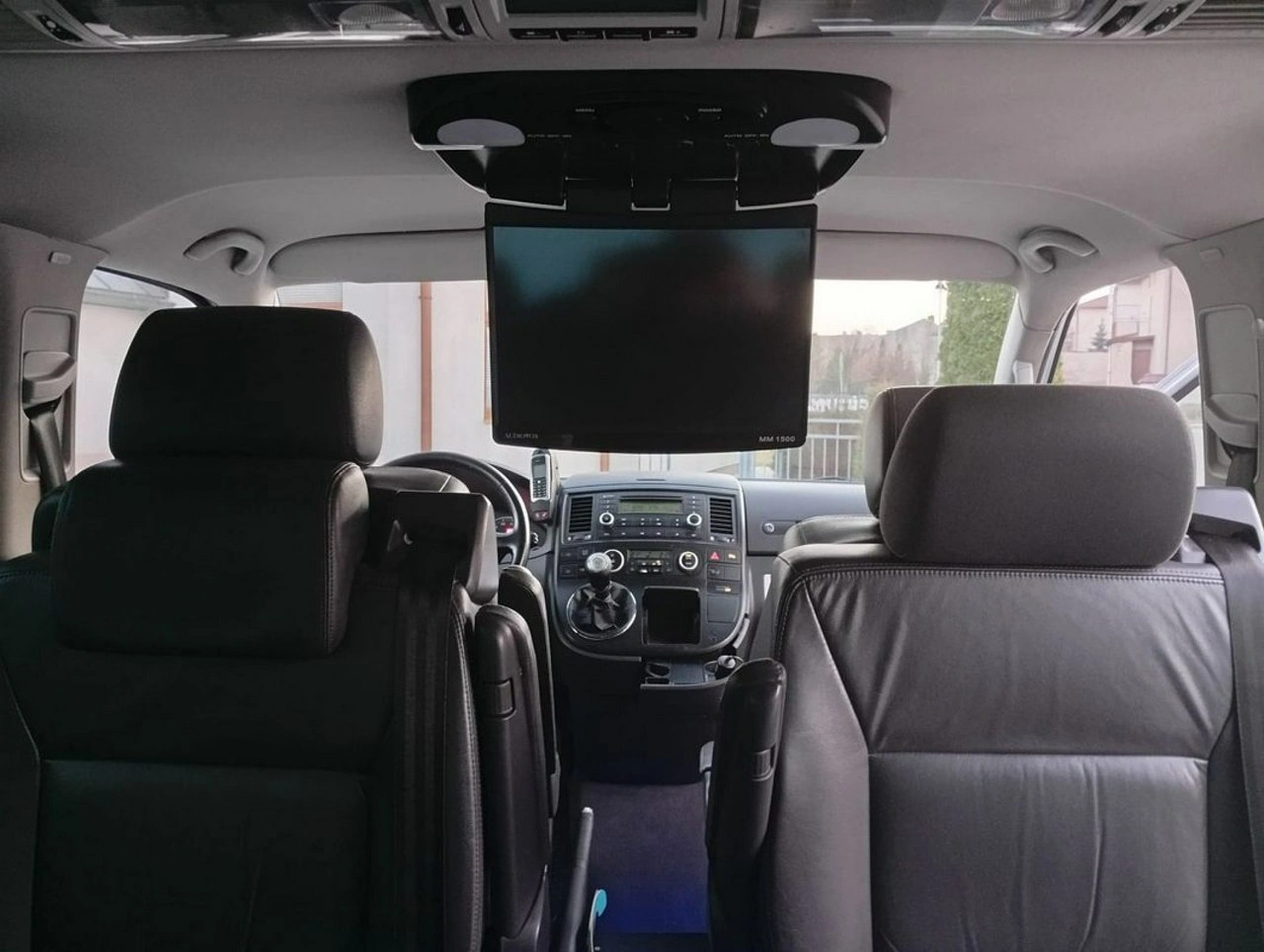 Volkswagen Multivan - Zdjęcie 21