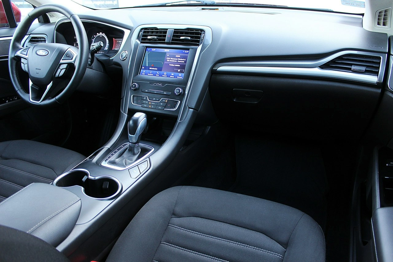 Ford Mondeo SW - Zdjęcie 10