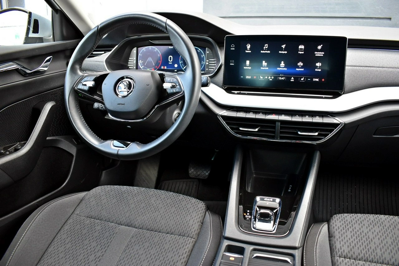 Skoda Octavia - Zdjęcie 16