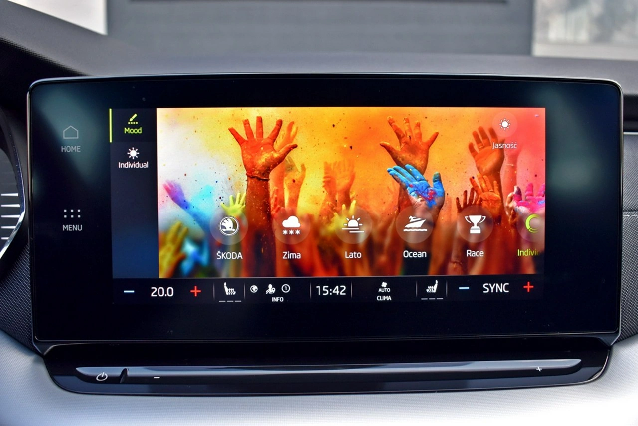 Skoda Octavia - Zdjęcie 24