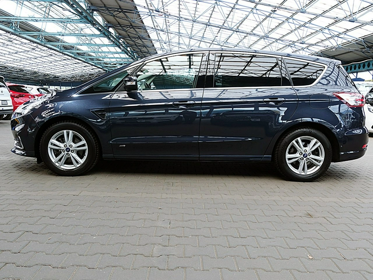 Ford S-Max - Zdjęcie 75