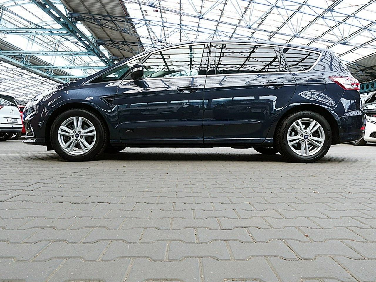 Ford S-Max - Zdjęcie 4